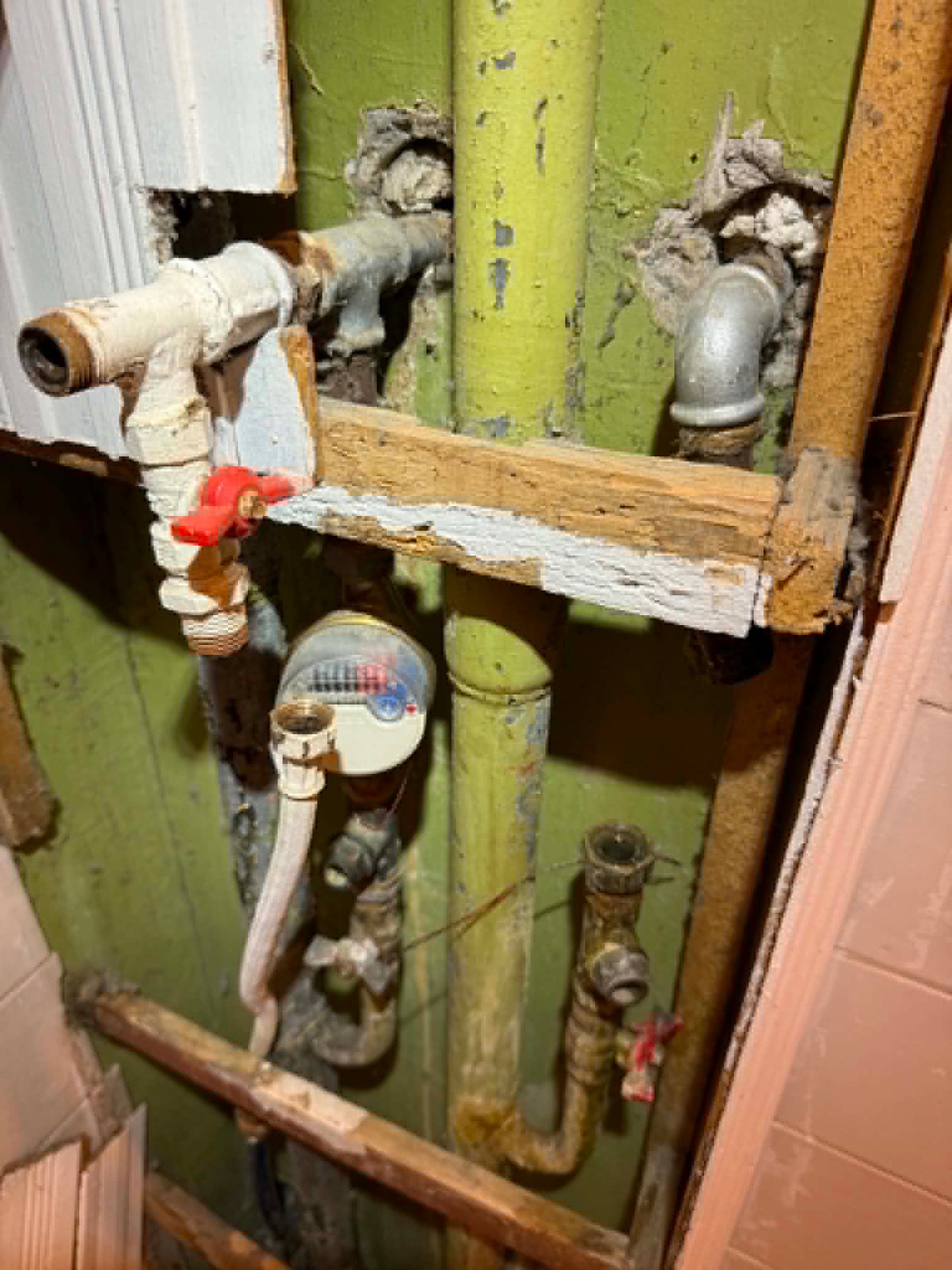 Main valve replacement and reassembly of fittings