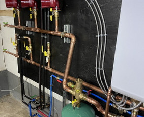 Combi gas boiler installation
